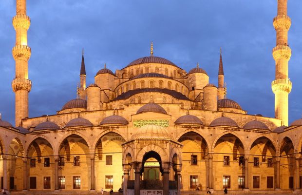 Media Dia de Estambul